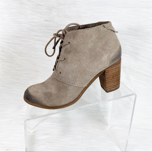 Toms Shoes - TOMS Ankle Boots Gray Distressed Suede Size 6.5